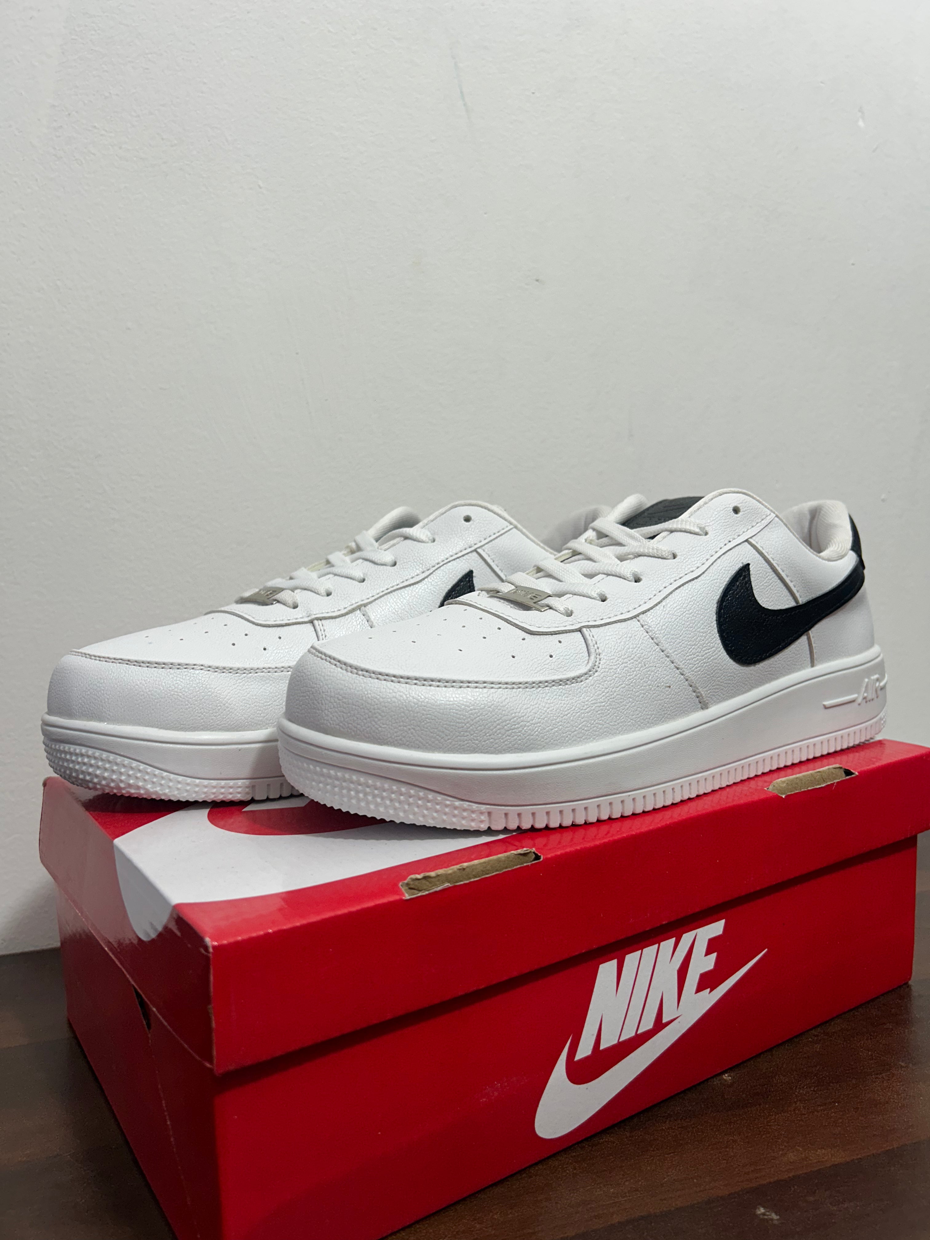 Nike Air Force 1 White  – Classic Street Icon with Gum Sole