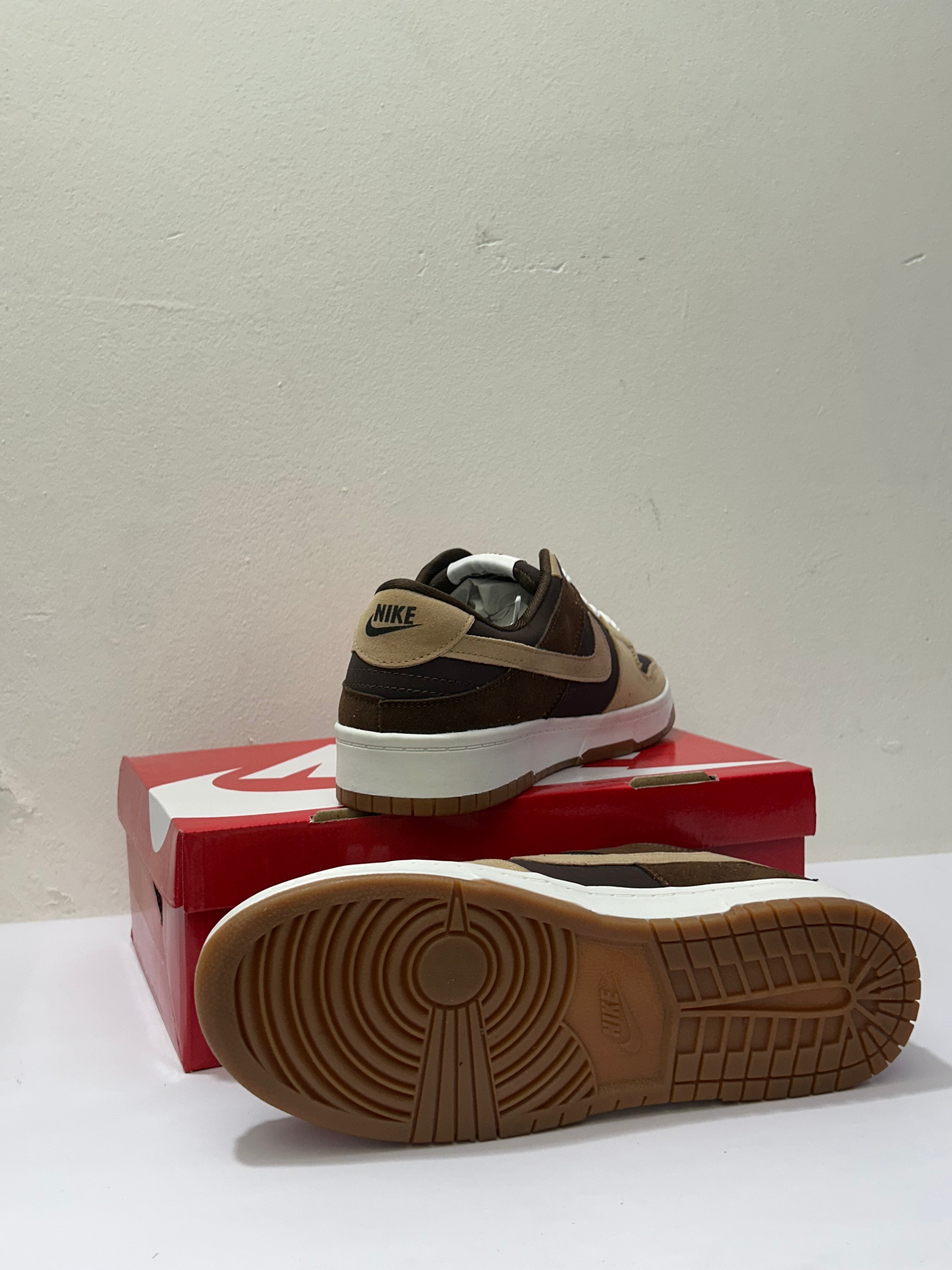 Nike Dunk Low Brown Suede – Retro Street Style Sneakers