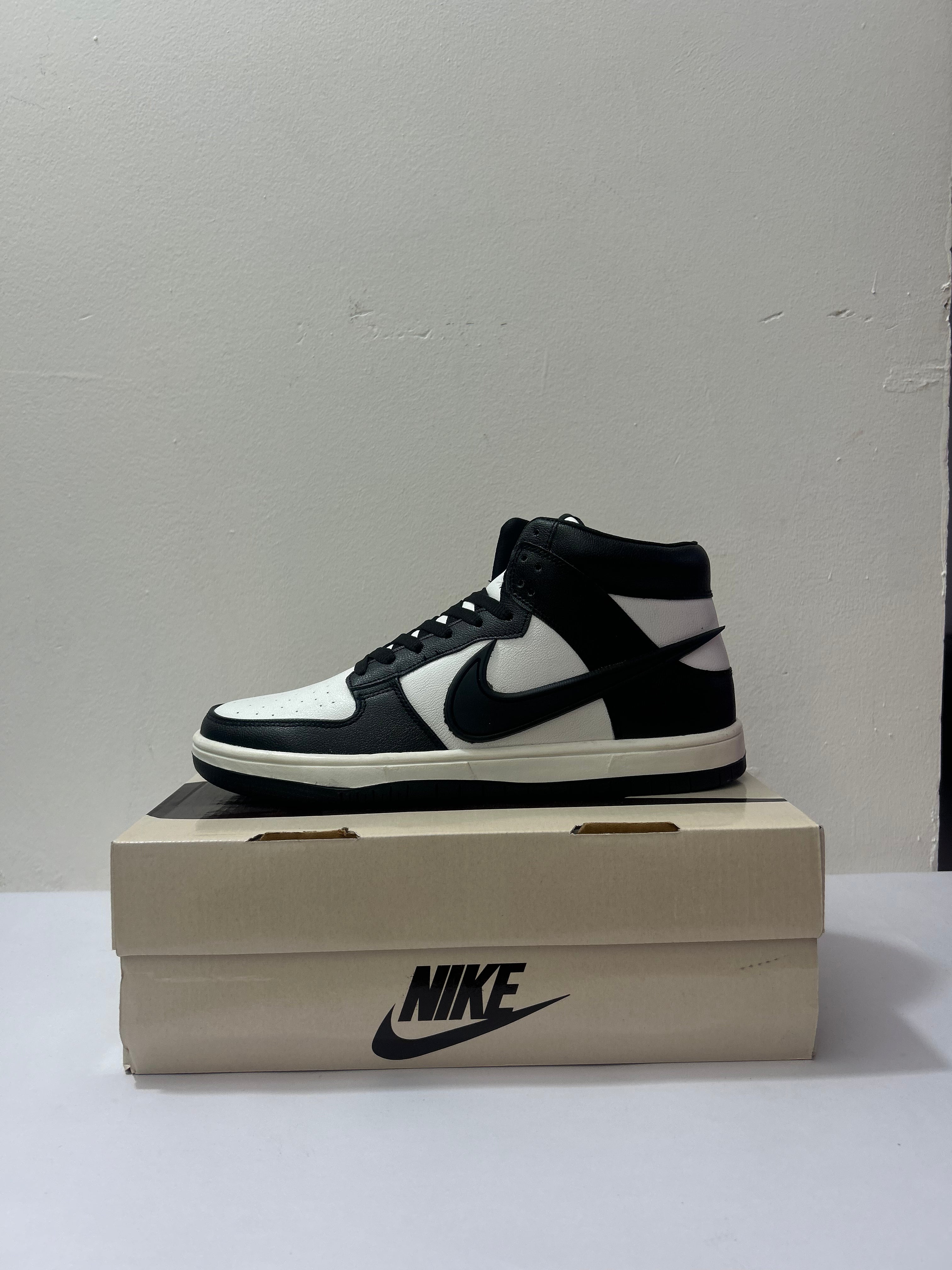 Nike Dunk Low Panda – Black & White Classic Street Sneakers